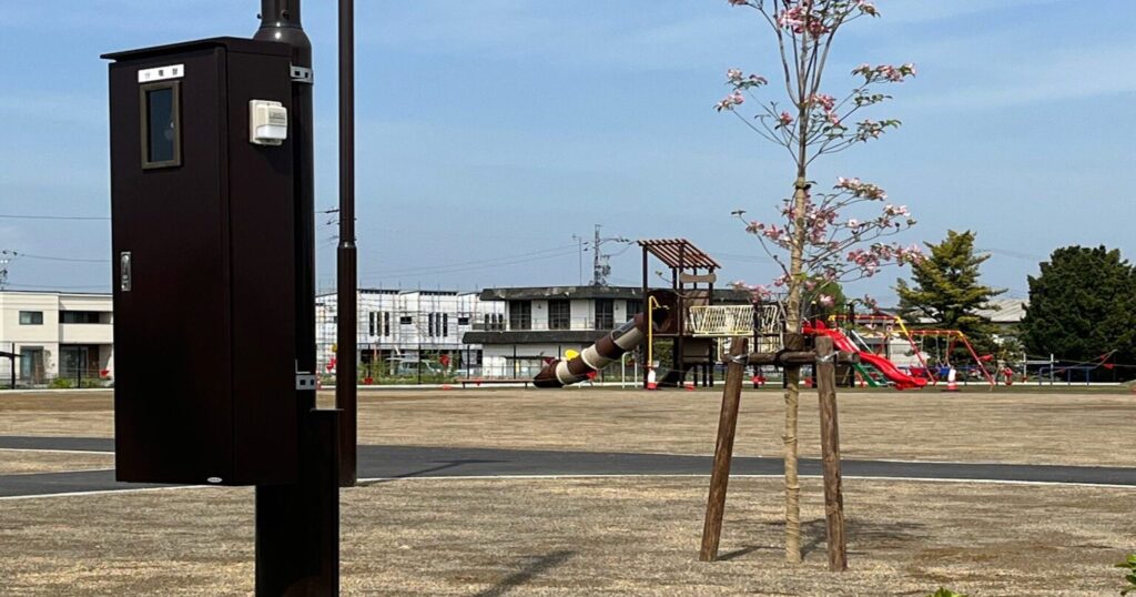愛知県一宮市の小学校・大垣市の小学校2校同時に工事がはじまりました。